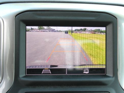 Used 2024 Chevrolet Silverado 2500 Custom w/ Custom Value Package AWD/4WD image 10