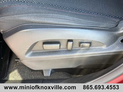 Used 2011 GMC Terrain SLE image 11