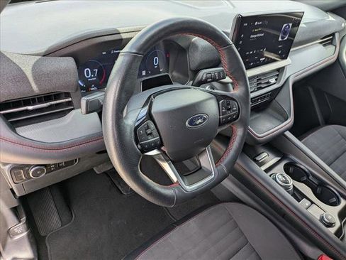 Used 2025 Ford Explorer ST-Line AWD/4WD image 10