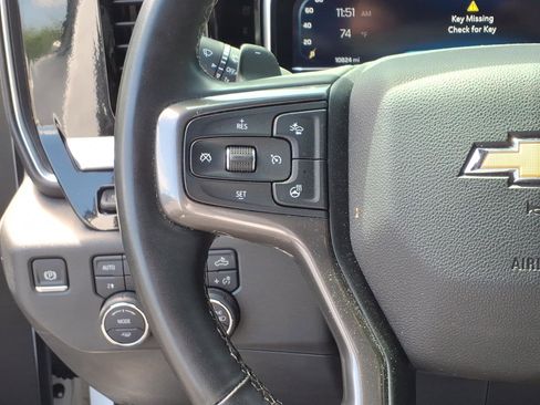 Used 2025 Chevrolet Silverado 1500 High Country AWD/4WD image 17
