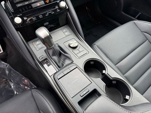 Used 2023 Lexus IS 350 F Sport AWD/4WD image 13