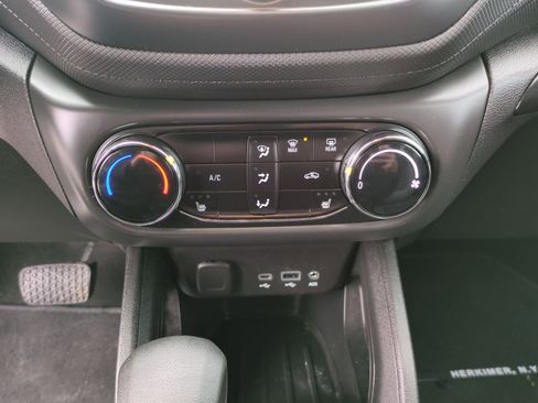 Certified 2023 Chevrolet TrailBlazer LT image 11