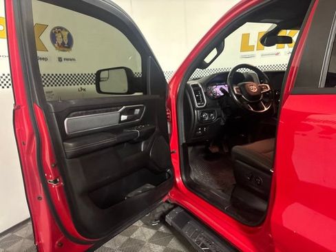 Used 2021 RAM 1500 Big Horn AWD/4WD image 9