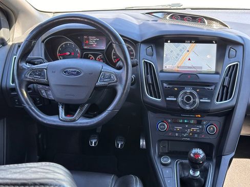 Used 2018 Ford Focus ST w/ Equipment Group 402A image 20