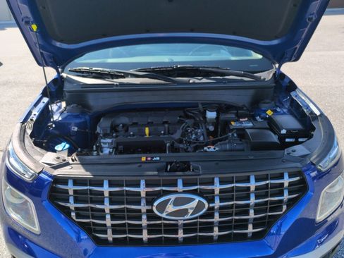 Used 2023 Hyundai Venue SEL FWD image 29