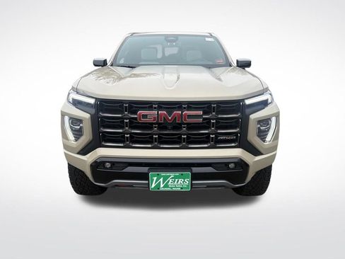 Certified 2024 GMC Canyon AT4X image 9