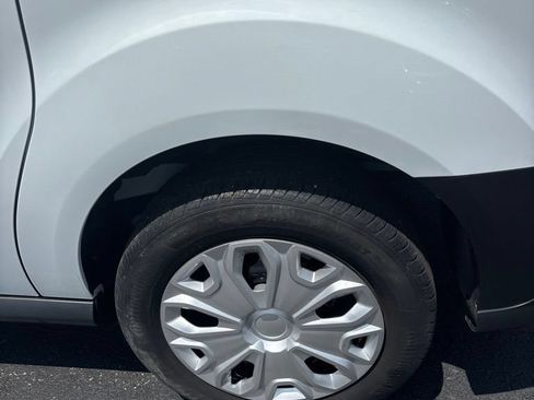 Used 2022 Ford Transit Connect XL FWD image 9