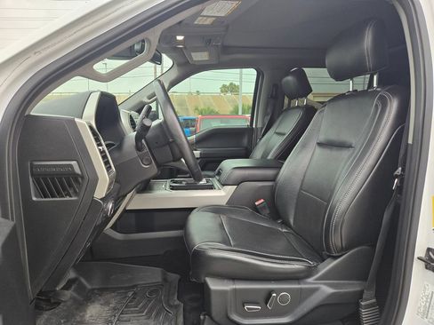 Used 2019 Ford F250 Lariat w/ Lariat Ultimate Package AWD/4WD image 9