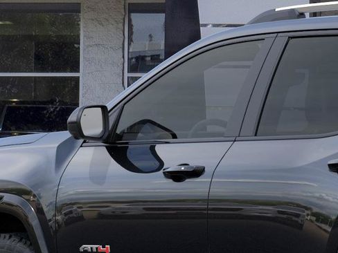 New 2026 GMC Terrain AT4 AWD/4WD image 12