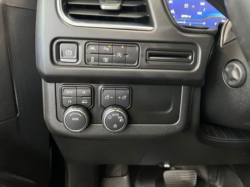 Used 2023 Chevrolet Tahoe LT w/ LT Signature Plus Package image 29