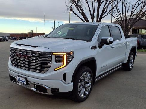 New 2026 GMC Sierra 1500 Denali AWD/4WD image 28