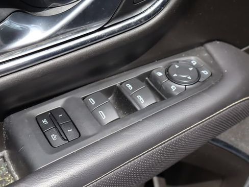 Used 2021 GMC Yukon SLT w/ Rear Media and Nav Package RWD image 25