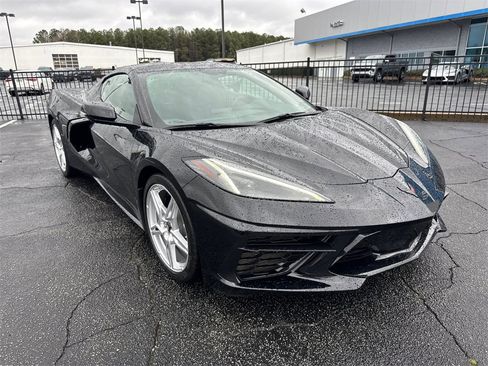 Used 2021 Chevrolet Corvette Stingray Coupe w/ 1LT image 4