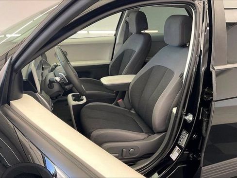 Used 2024 Hyundai Ioniq 5 SEL AWD/4WD image 17