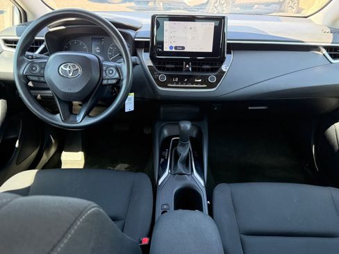Used 2024 Toyota Corolla LE FWD image 10