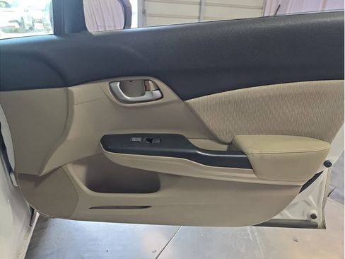 Used 2015 Honda Civic LX image 10