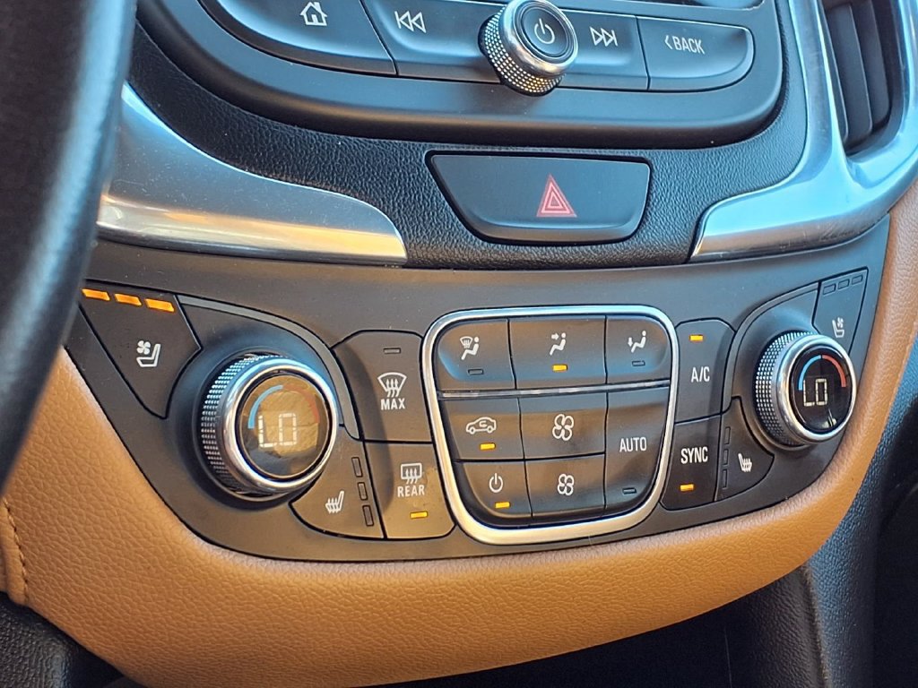 Used 2020 Chevrolet Equinox Premier FWD image 26