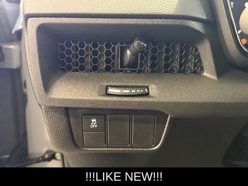 Used 2025 Honda CR-V LX image 25
