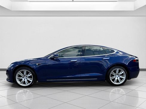 Used 2020 Tesla Model S Long Range AWD/4WD image 2