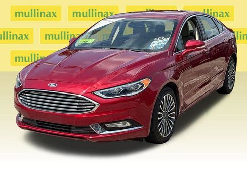 Certified 2017 Ford Fusion SE w/ Fusion SE Technology Package FWD image 12