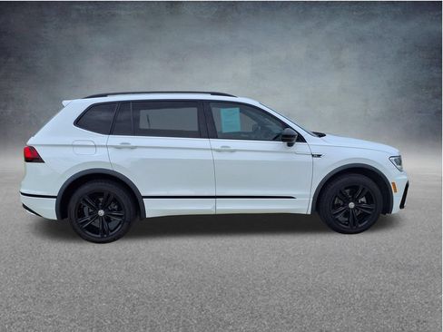 Used 2019 Volkswagen Tiguan S FWD image 9