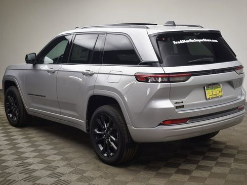 New 2026 Jeep Grand Cherokee Limited image 13