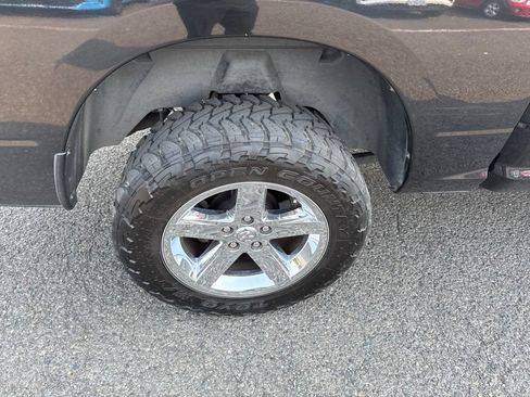 Used 2018 RAM 1500 Express w/ Express Value Package AWD/4WD image 7