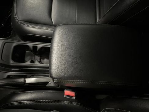 Used 2021 Jeep Wrangler Unlimited Sahara image 19