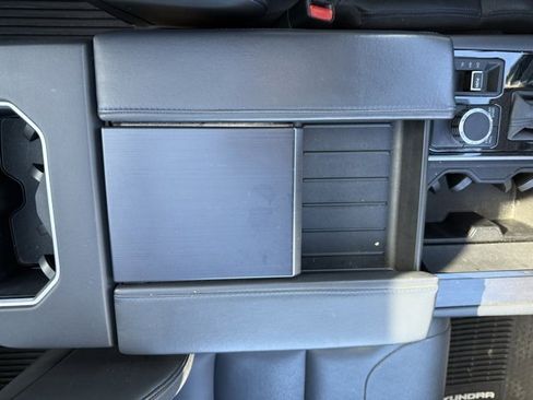 Used 2022 Toyota Tundra Platinum w/ Advanced Package image 28