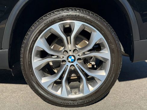 Used 2017 BMW X5 xDrive35i w/ Premium Package image 10