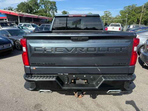 Used 2020 Chevrolet Silverado 1500 Custom Trail Boss w/ Custom Convenience Package AWD/4WD image 5
