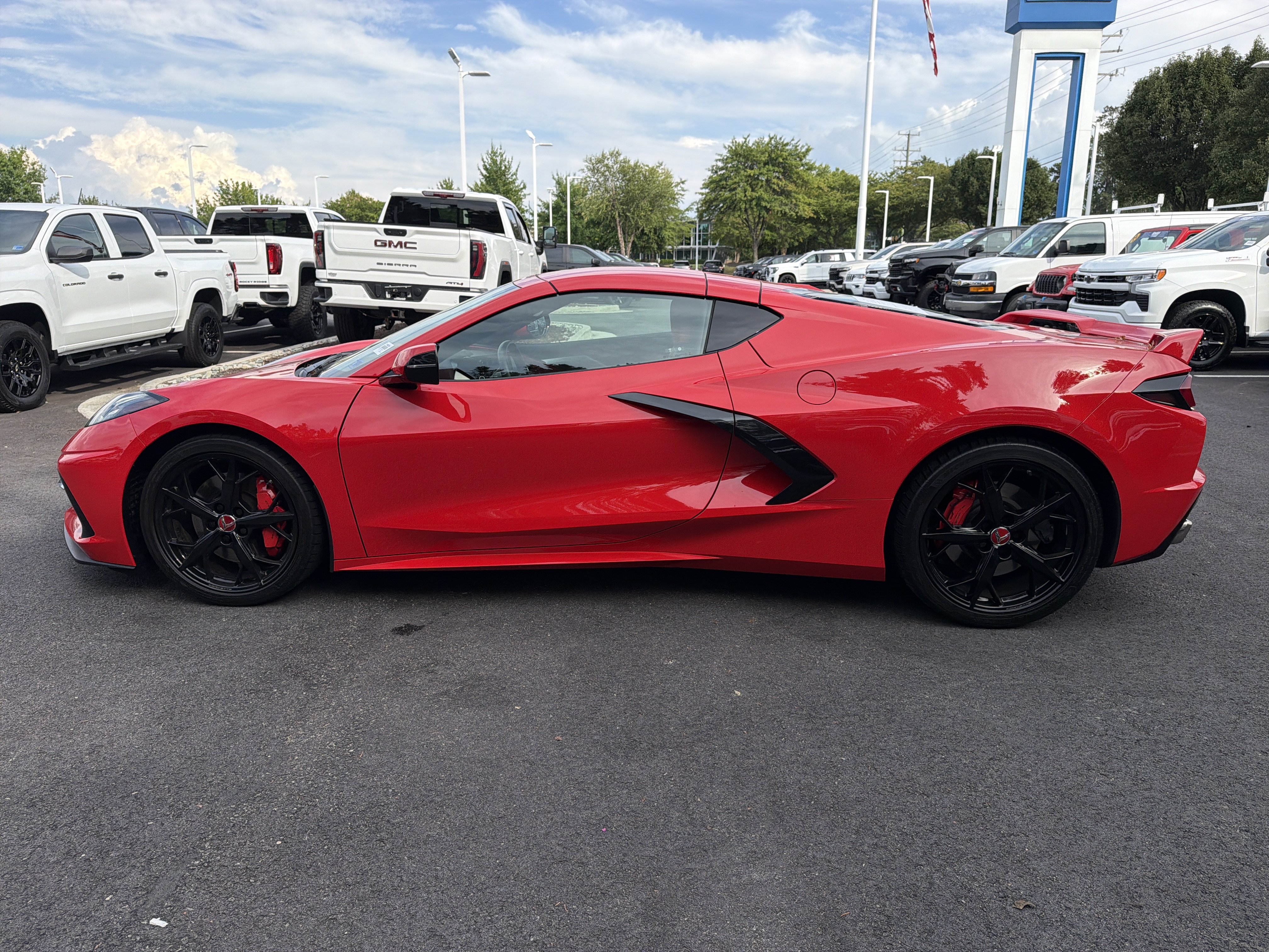 Used 2021 Chevrolet Corvette Stingray Preferred Cpe w/ Z51 Performance Package RWD image 7