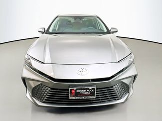 Used 2025 Toyota Camry XLE video 2