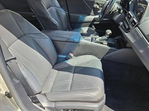 Used 2023 Lexus ES 300h Ultra Luxury w/ Accessory Package (Z2) image 20