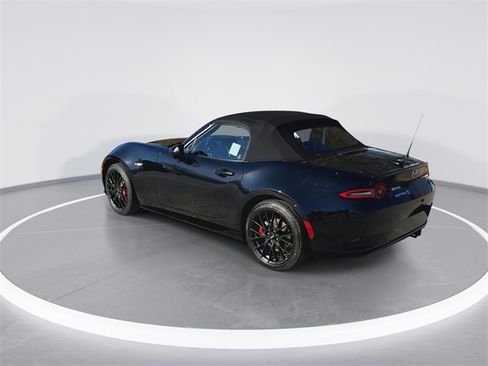 New 2025 MAZDA MX-5 Miata Club w/ Brembo/BBS Recaro Package image 6