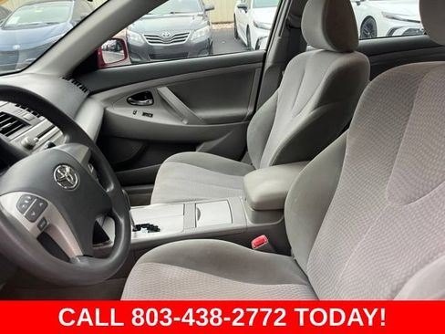 Used 2011 Toyota Camry LE FWD image 9
