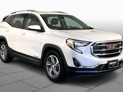 Certified 2021 GMC Terrain SLT w/ LPO, Floor Liner Package image 3