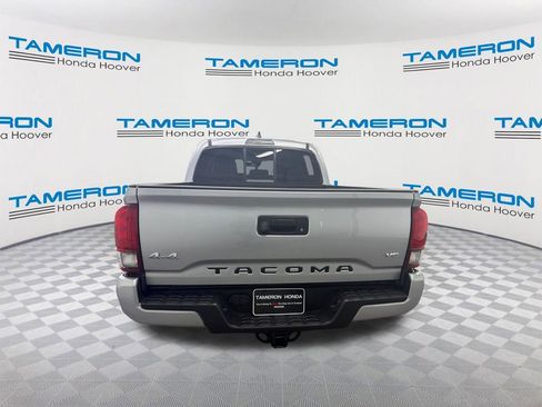 Used 2023 Toyota Tacoma SR AWD/4WD image 4