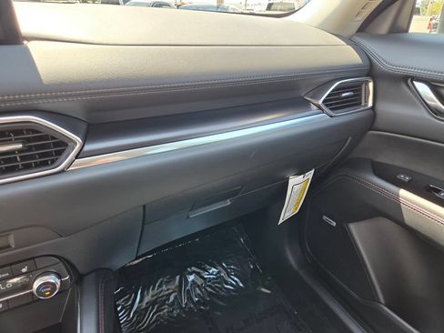 Certified 2025 MAZDA CX-5 Carbon Edition AWD/4WD image 28