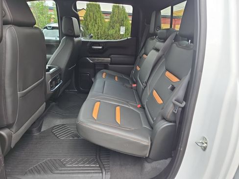 Used 2020 GMC Sierra 1500 AT4 w/ AT4 Premium Package AWD/4WD image 25