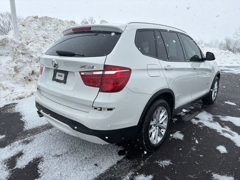 Used 2016 BMW X3 xDrive28i image 4