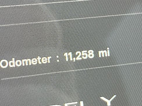 Used 2025 Tesla Model Y Long Range image 11