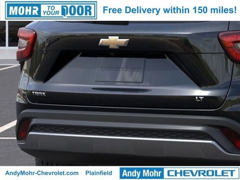 New 2026 Chevrolet Trax LT w/ Driver Confidence Package image 14