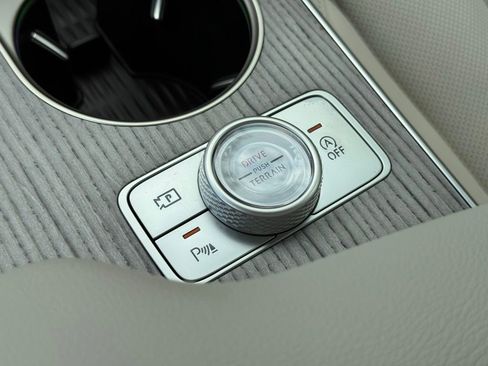 New 2026 Genesis GV80 2.5T Select image 36