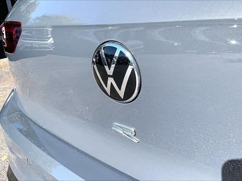 New 2026 Volkswagen Golf image 15