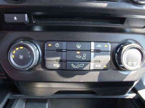 Used 2017 Ford F150 XL w/ Equipment Group 101A Mid AWD/4WD image 21