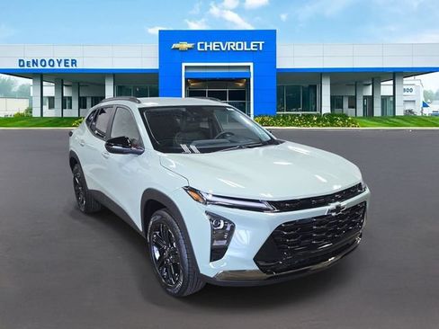 New 2026 Chevrolet Trax ACTIV w/ Driver Confidence Package FWD image 4
