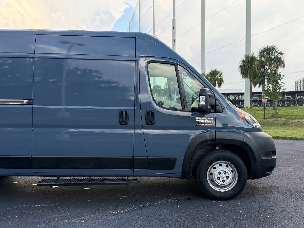 Used 2020 RAM ProMaster 3500 FWD image 23