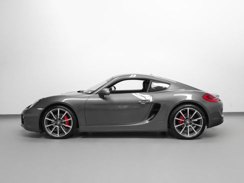 Certified 2016 Porsche Cayman S RWD image 2