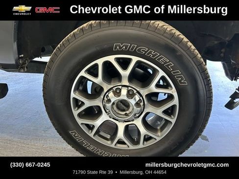 Used 2020 Ford F250 Lariat w/ Lariat Ultimate Package AWD/4WD image 14